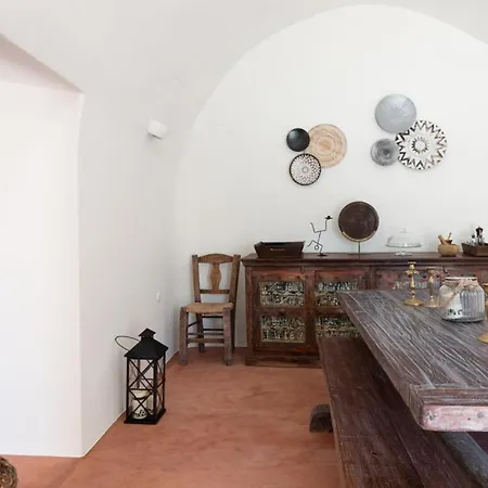 Canava House In Santorini Holiday home